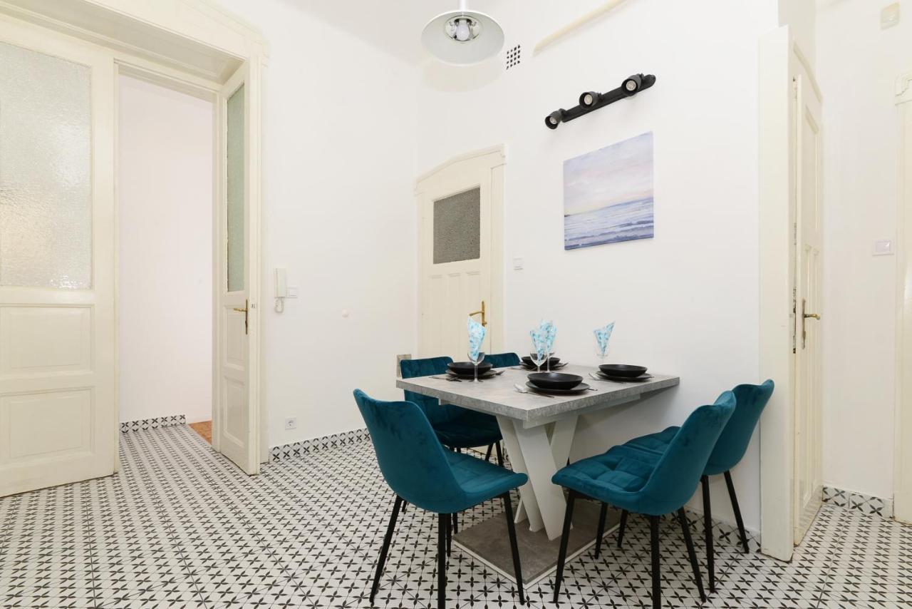 Akacfa 7 City Center Beautiful Apartment 부다페스트 외부 사진